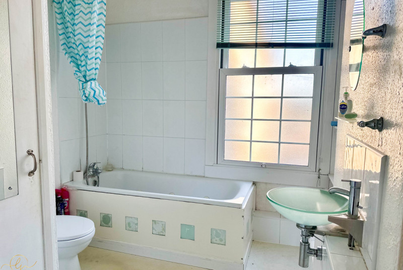 The Broadway, St Ives30