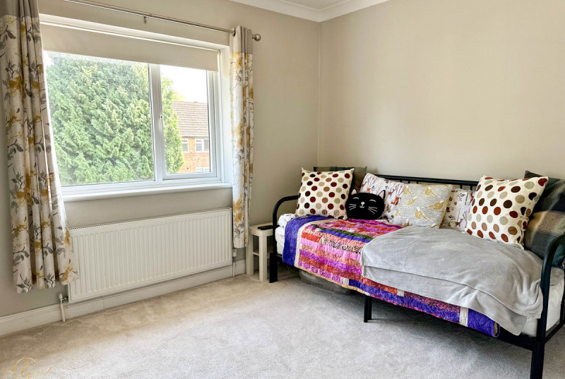 Lancaster Road, Upwood30