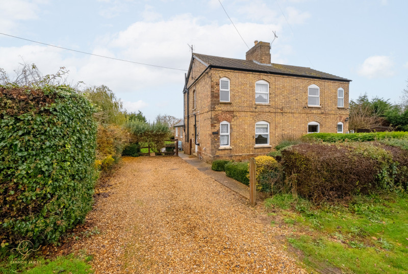 Heath Farm Cottage, Abbots Ripton5