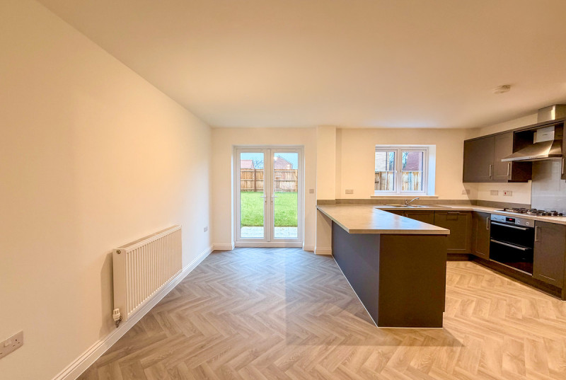 St Marys Avenue, Wittering9