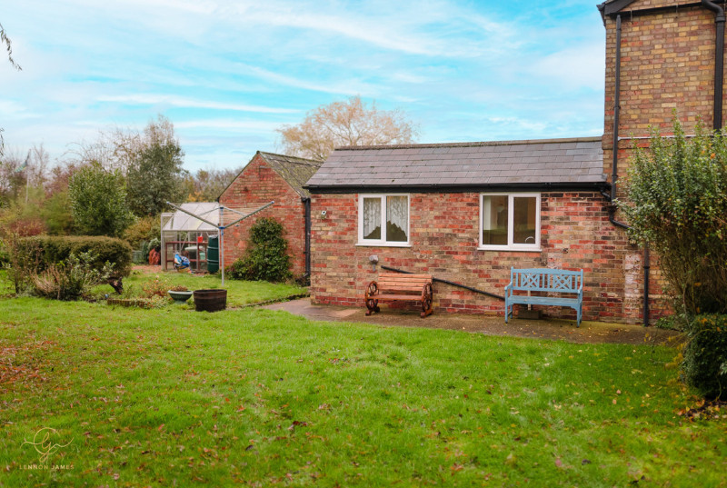 Heath Farm Cottage, Abbots Ripton33