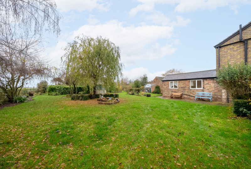 Heath Farm Cottage, Abbots Ripton39