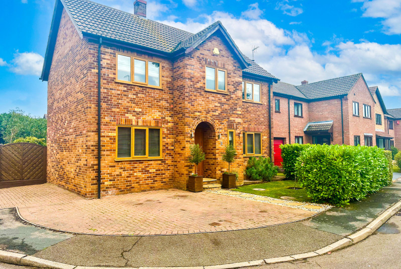 Field Close, Warboys5