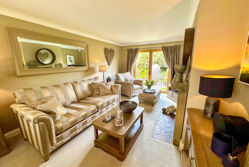 Field Close, Warboys9