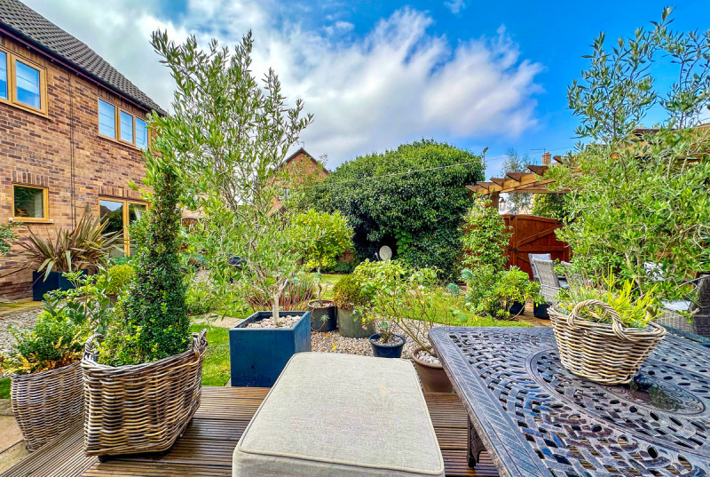 Field Close, Warboys40