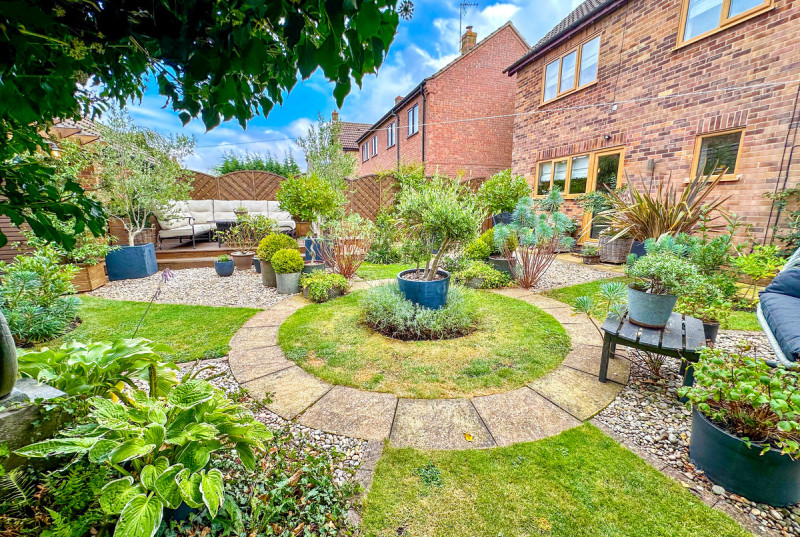 Field Close, Warboys45