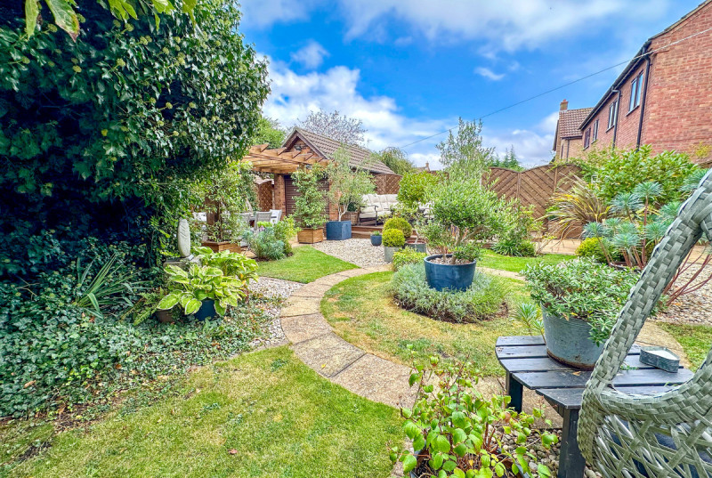 Field Close, Warboys46