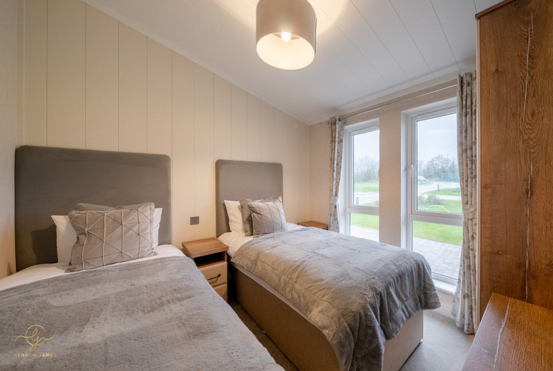 Toft Road, Bourn25