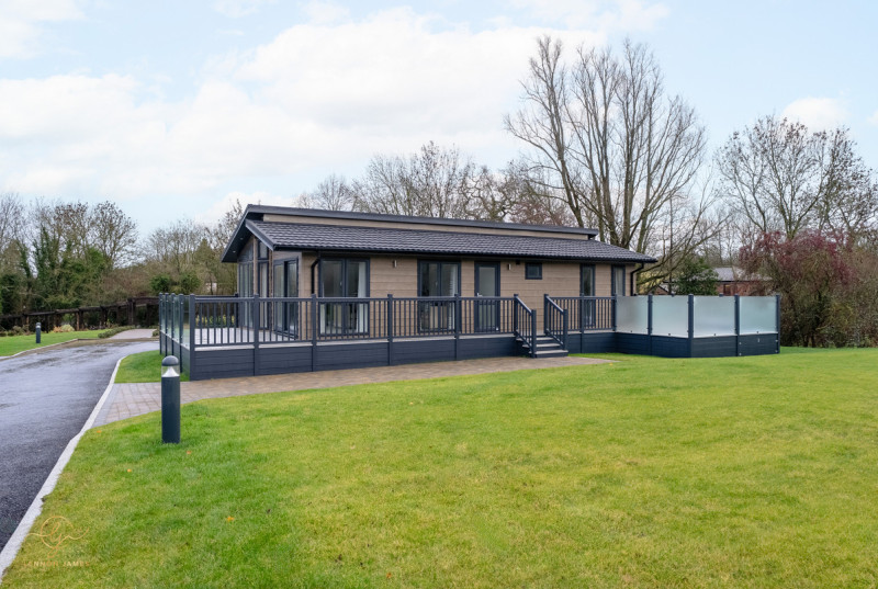 Toft Road, Bourn28