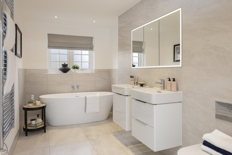 Hayfield Lodge, New Road, Over33