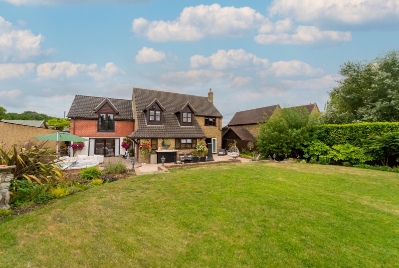 Low Road, Little Stukeley48