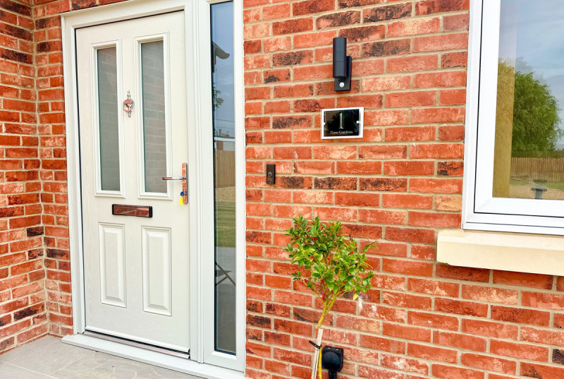Rose Gardens, Manea9