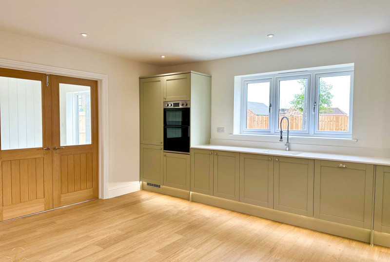 Rose Gardens, Manea12