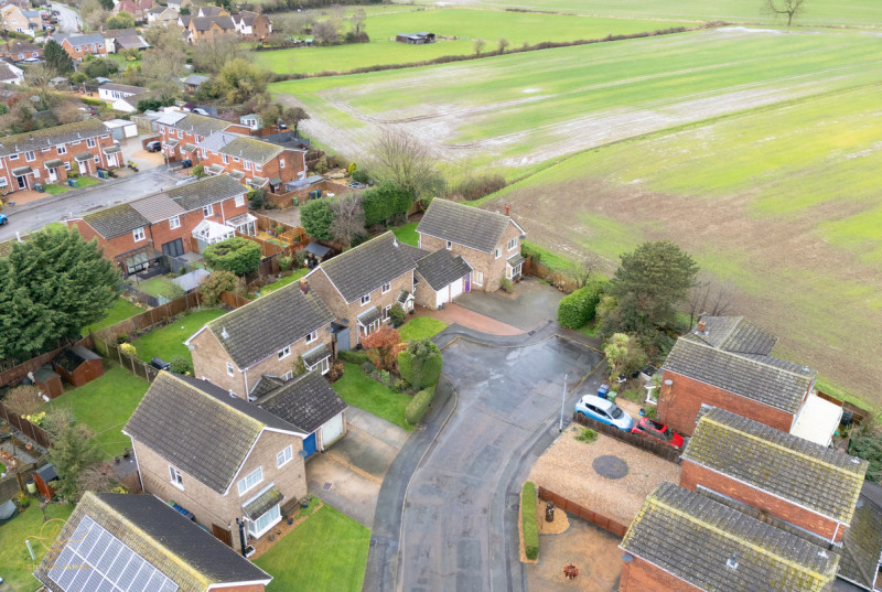 Second Avenue, Warboys