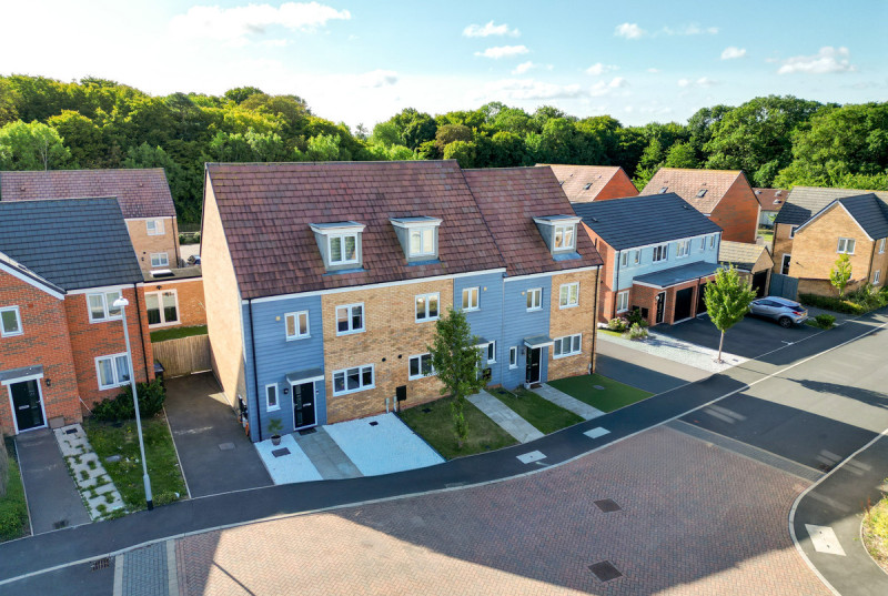 Bloomfield Drive, Hinchingbrooke
