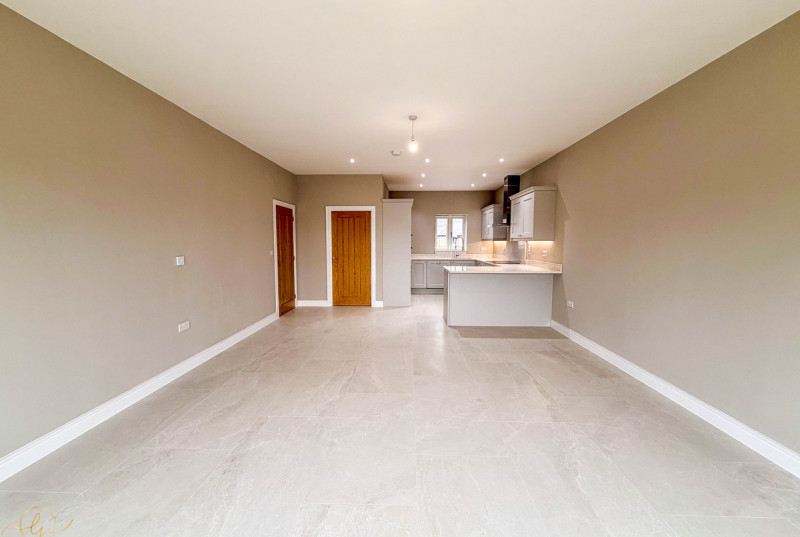 Poplar Gardens, Eastrea6