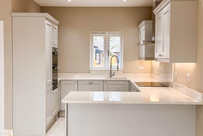 Poplar Gardens, Eastrea8