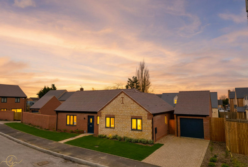 Poplar Gardens, Eastrea7