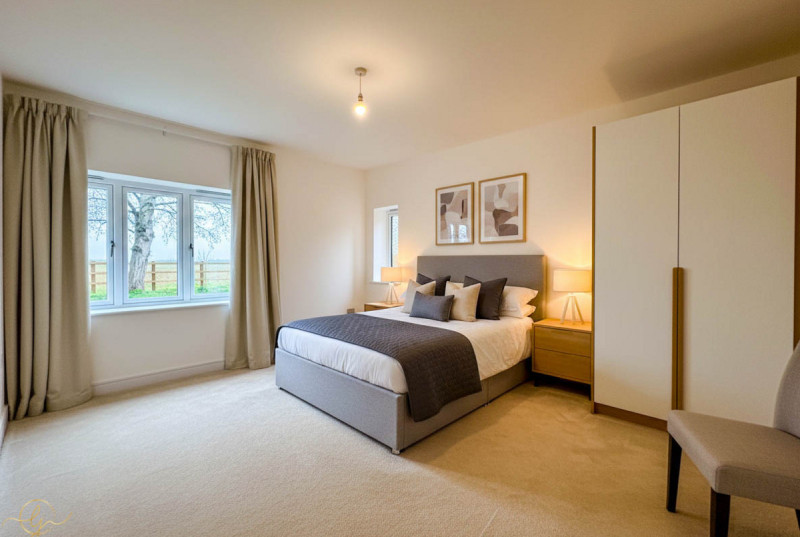 Poplar Gardens, Eastrea17