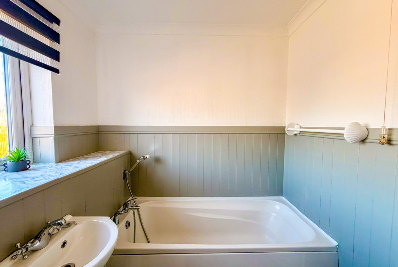 Wheatsheaf Road, Alconbury Weston23