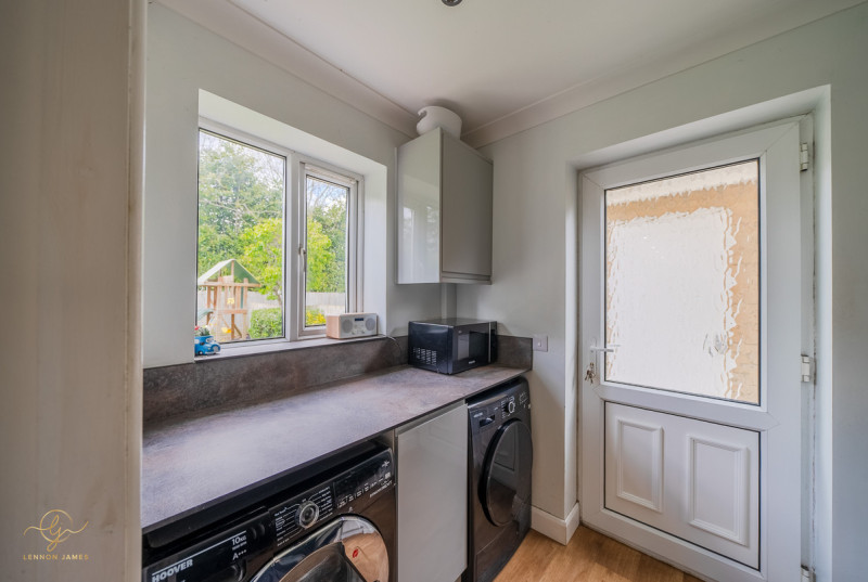Manor Close, Huntingdon26