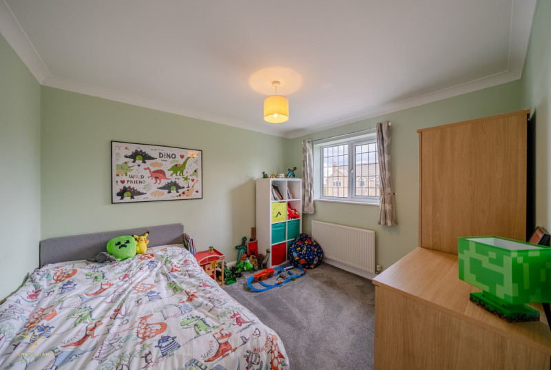 Manor Close, Huntingdon33