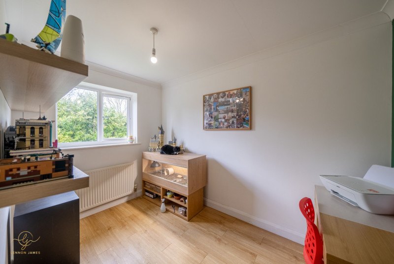 Manor Close, Huntingdon34