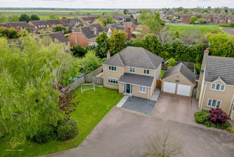 Manor Close, Huntingdon42