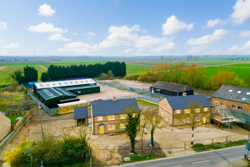 Oilmills Road, Ramsey Mereside13