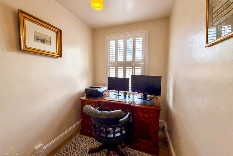 High Street, Ramsey31