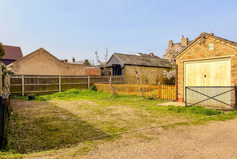 High Street, Ramsey40