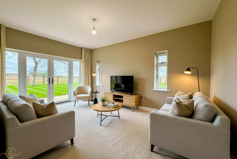 Poplar Gardens, Eastrea14