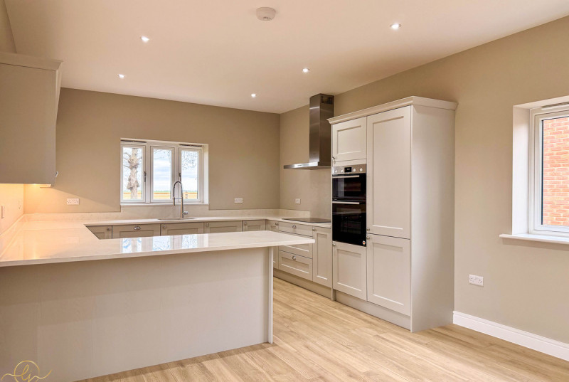 Poplar Gardens, Eastrea15