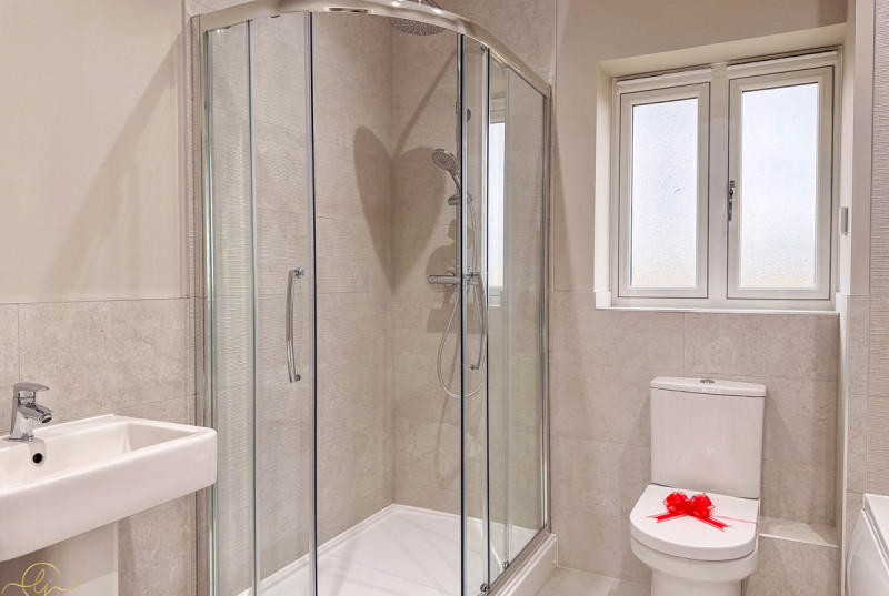 Poplar Gardens, Eastrea27