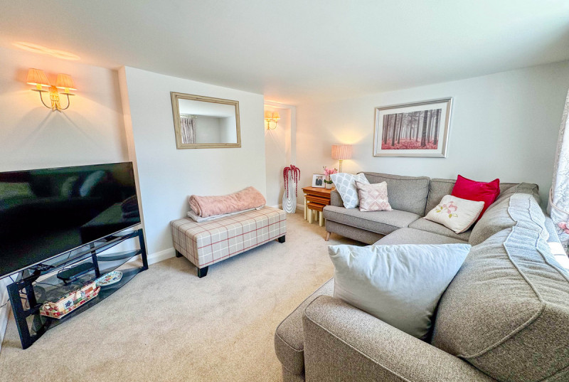 Hamerton Road, Alconbury Weston24