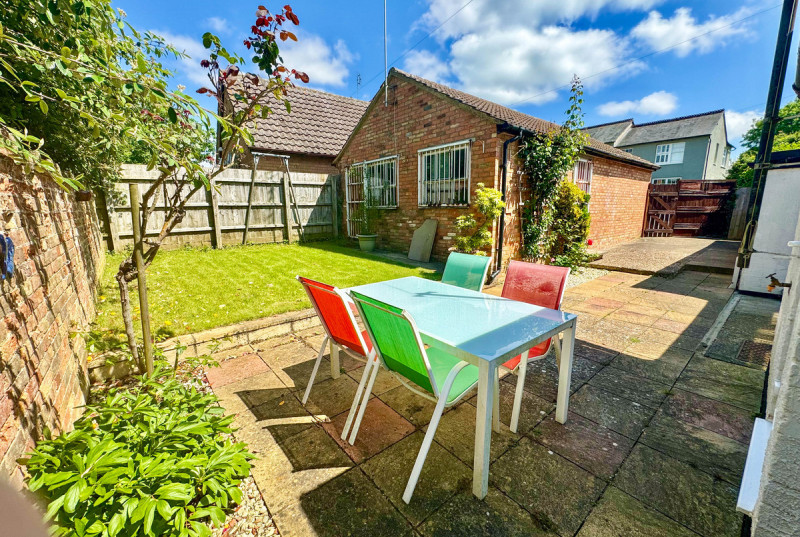 Hamerton Road, Alconbury Weston43