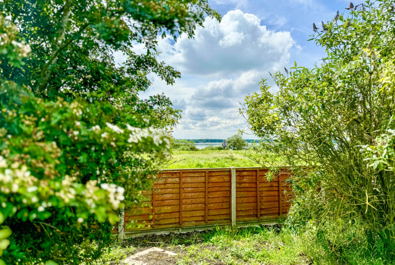 Orchard Row, Church Road, Grafham2