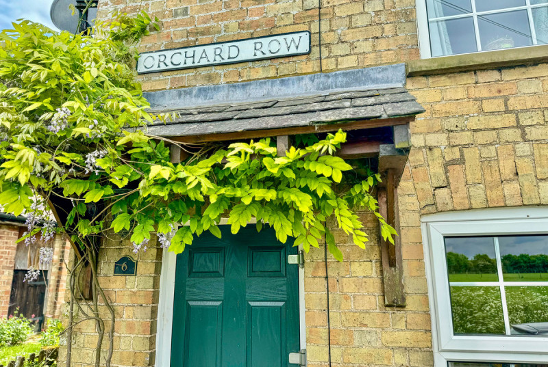 Orchard Row, Church Road, Grafham7