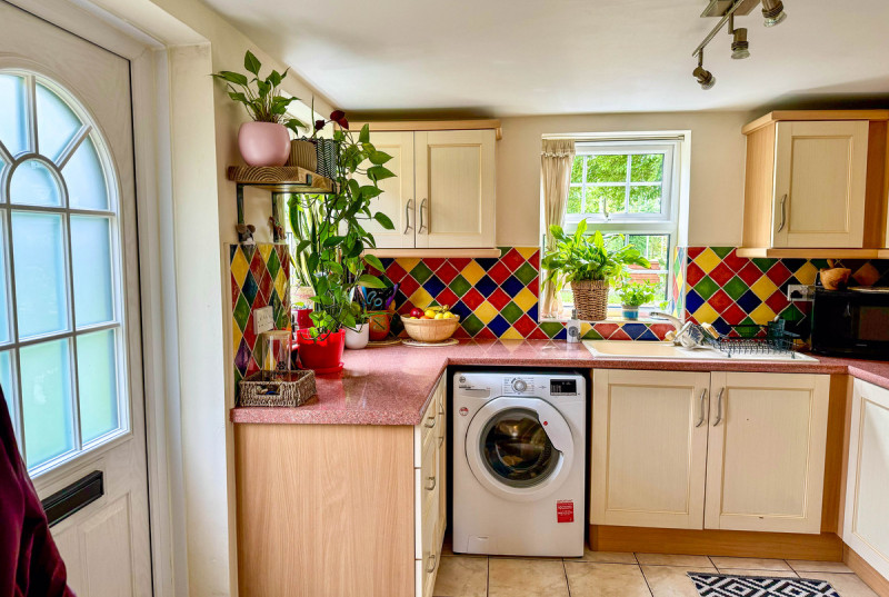 Orchard Row, Church Road, Grafham12