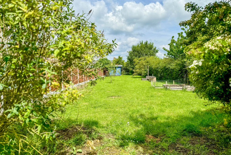Orchard Row, Church Road, Grafham27