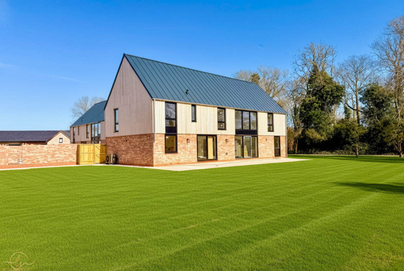 Thorns Barn, Hamerton Road, Alconbury Weston