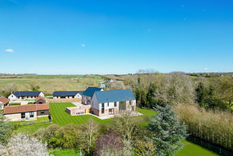 Thorns Barn, Hamerton Road, Alconbury Weston