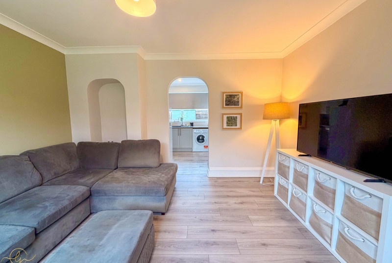 Lancaster Road, Upwood10