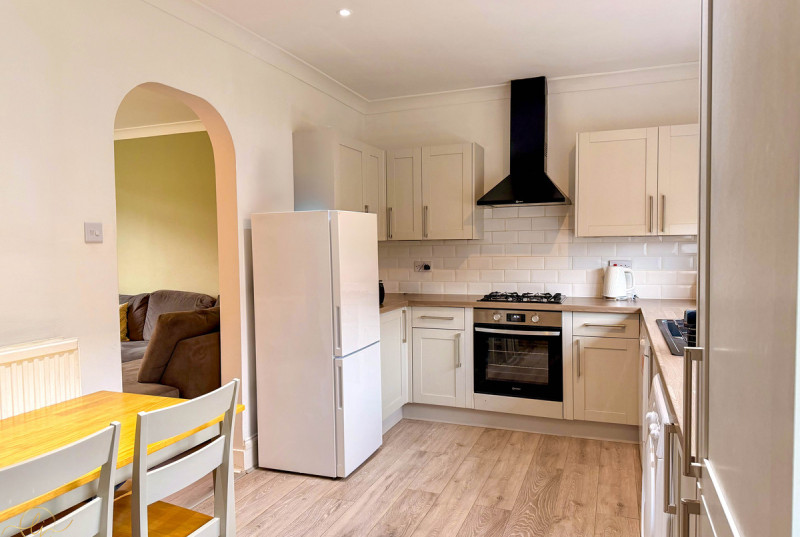 Lancaster Road, Upwood13