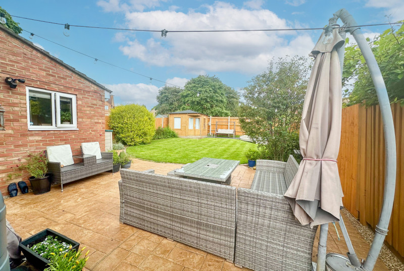 Mosquito Road, Upwood31