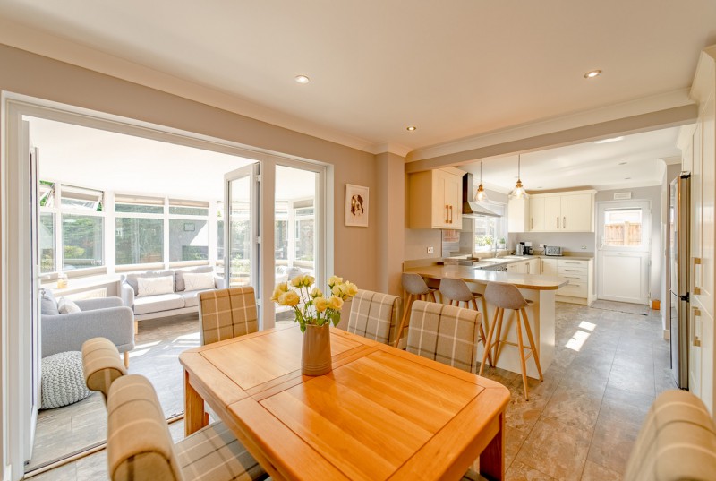 Hillside Close, Ellington1