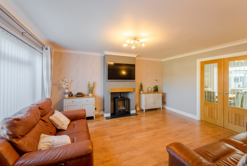 Hillside Close, Ellington6