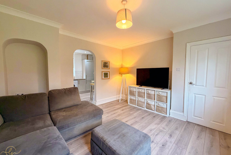 Lancaster Road, Upwood7