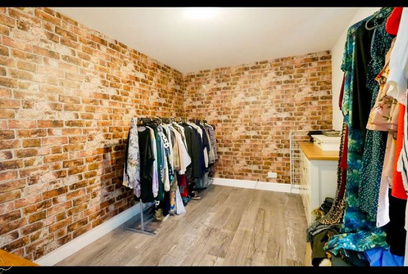 High Street, Ramsey, PE2611