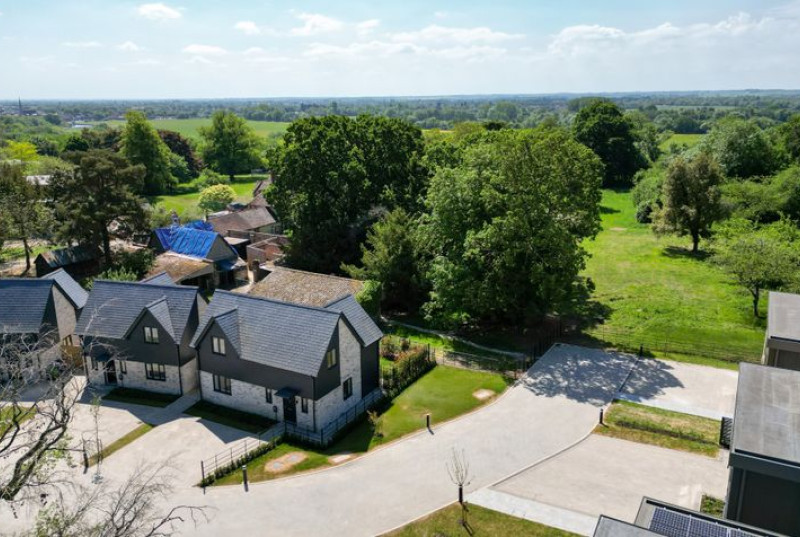 Houghton Road, St. Ives, PE276